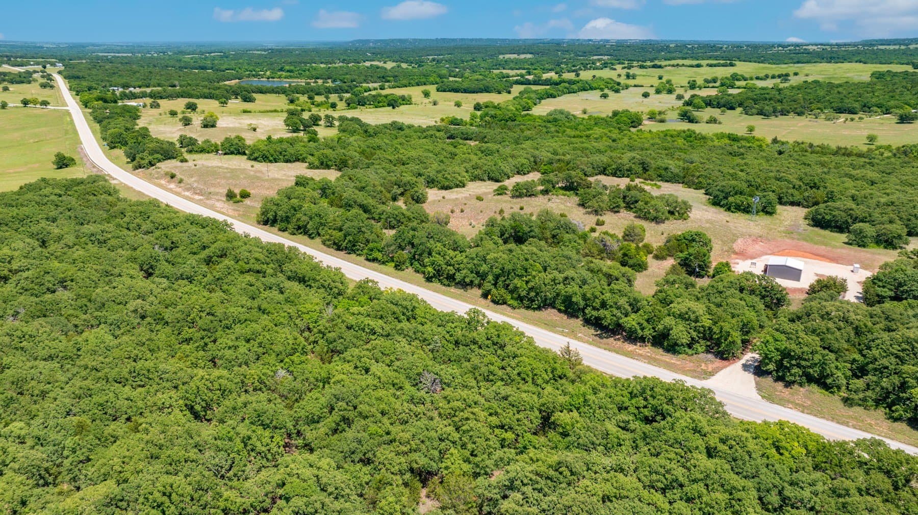 35.64 acres in Cooke County - photo 8