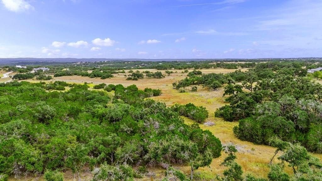 5.86 acres in Comal County