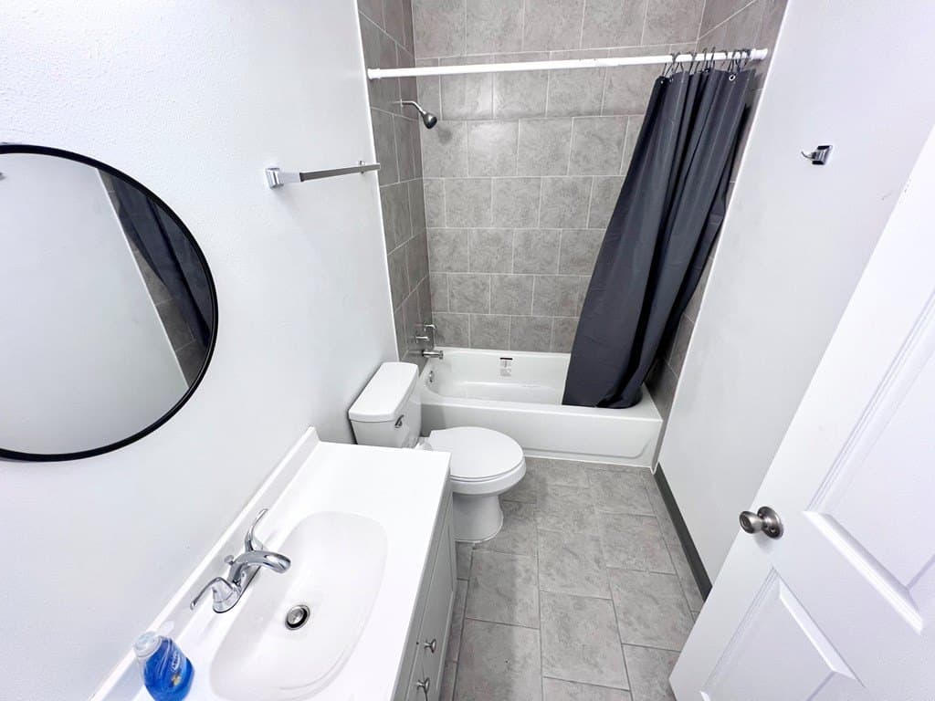 187,308 acres in Maverick County gallery image 4