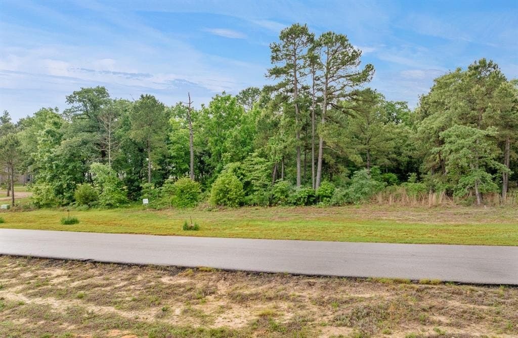 2.62 acres in Henderson County featured view