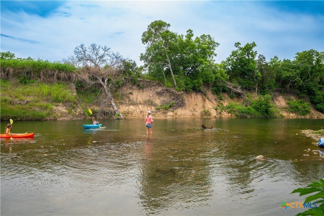 10.48 acres in Coryell County - photo 9
