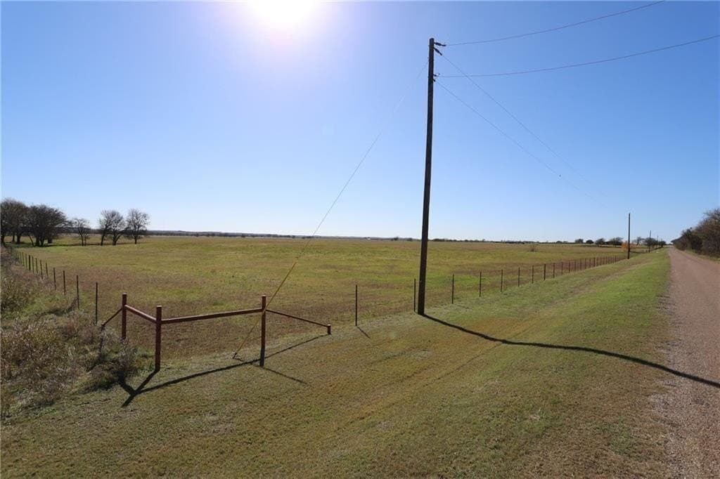 304.98 acres in McLennan County gallery image 2