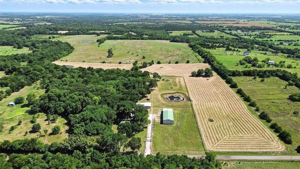 138.84 acres in Hunt County featured view
