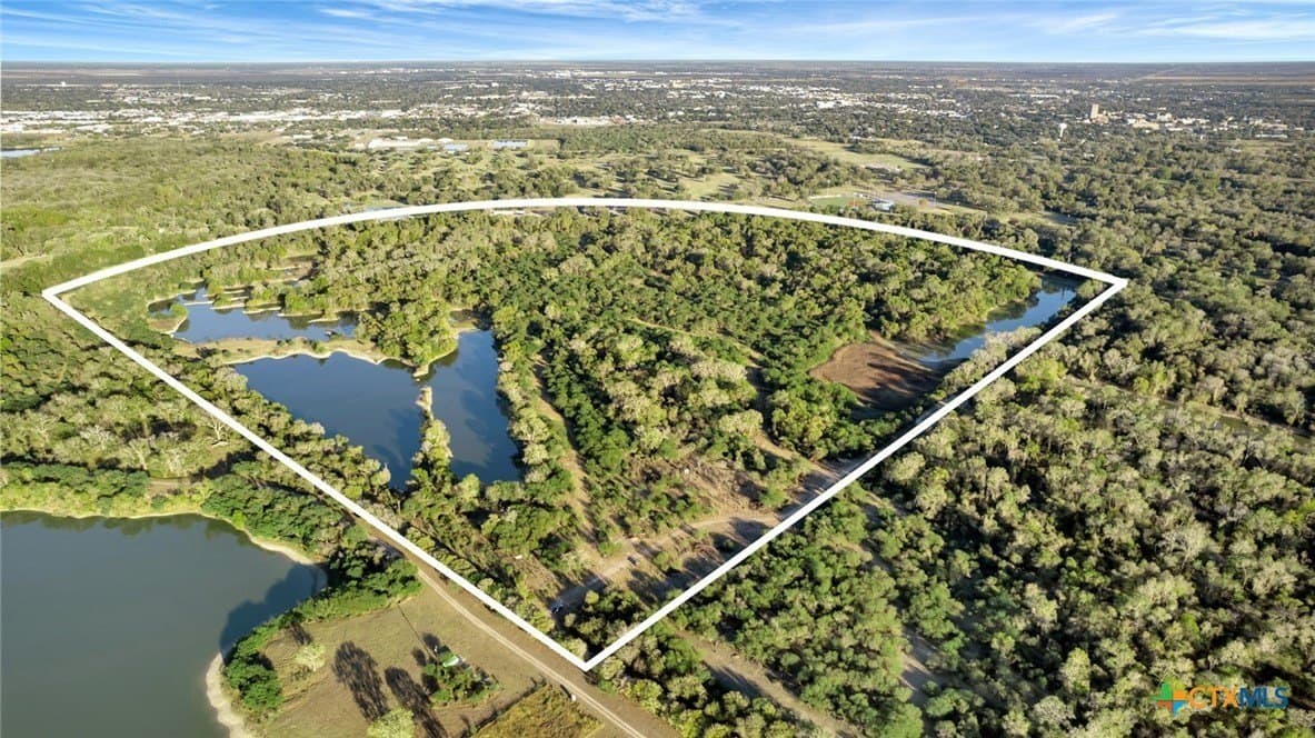 157.17 acres in Victoria County - photo 44