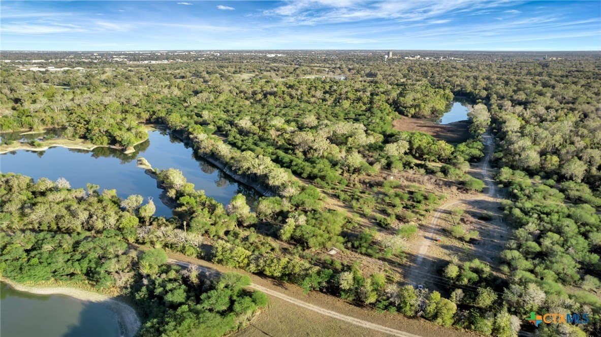 157.17 acres in Victoria County gallery image 2