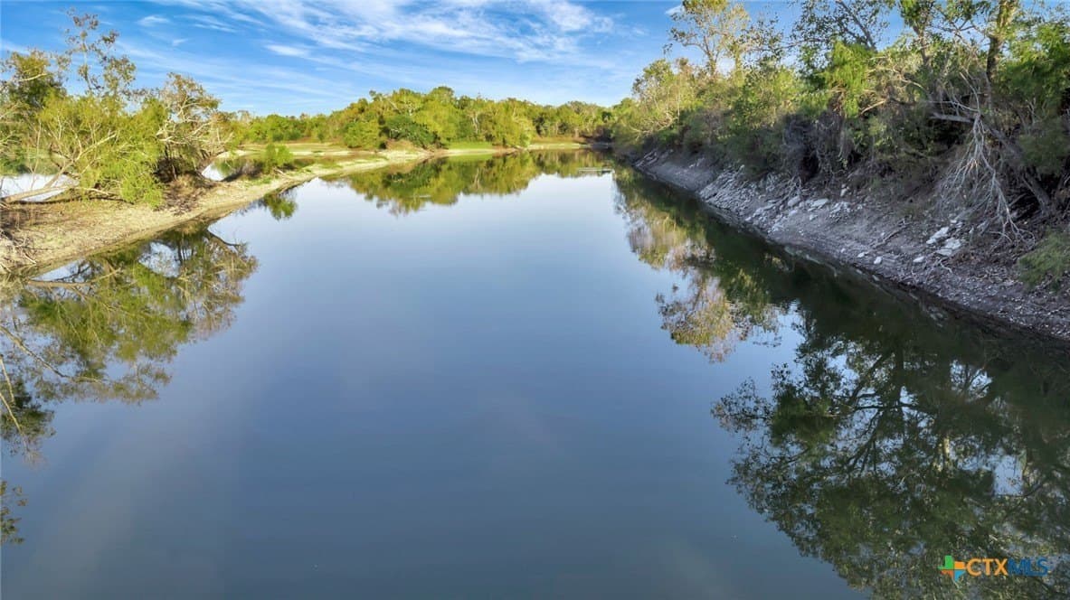 157.17 acres in Victoria County featured view