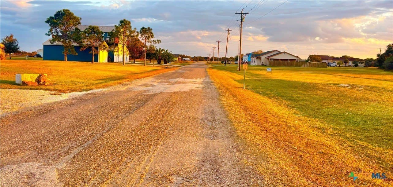 2.39 acres in Calhoun County - photo 11