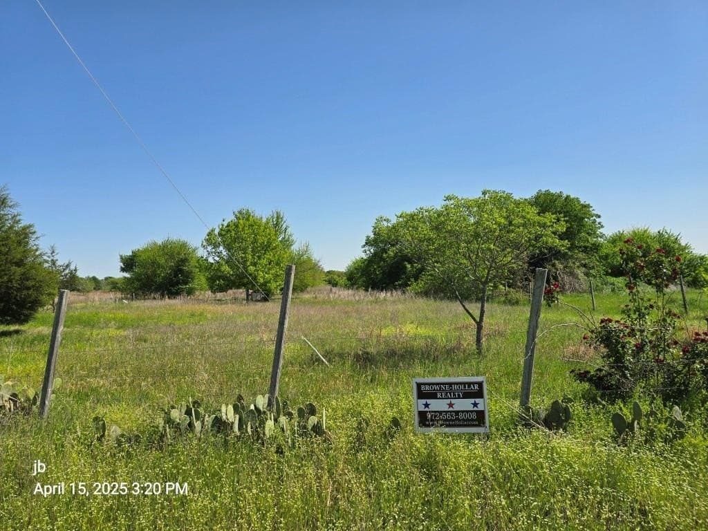 12.9 acres in Kaufman County gallery image 3