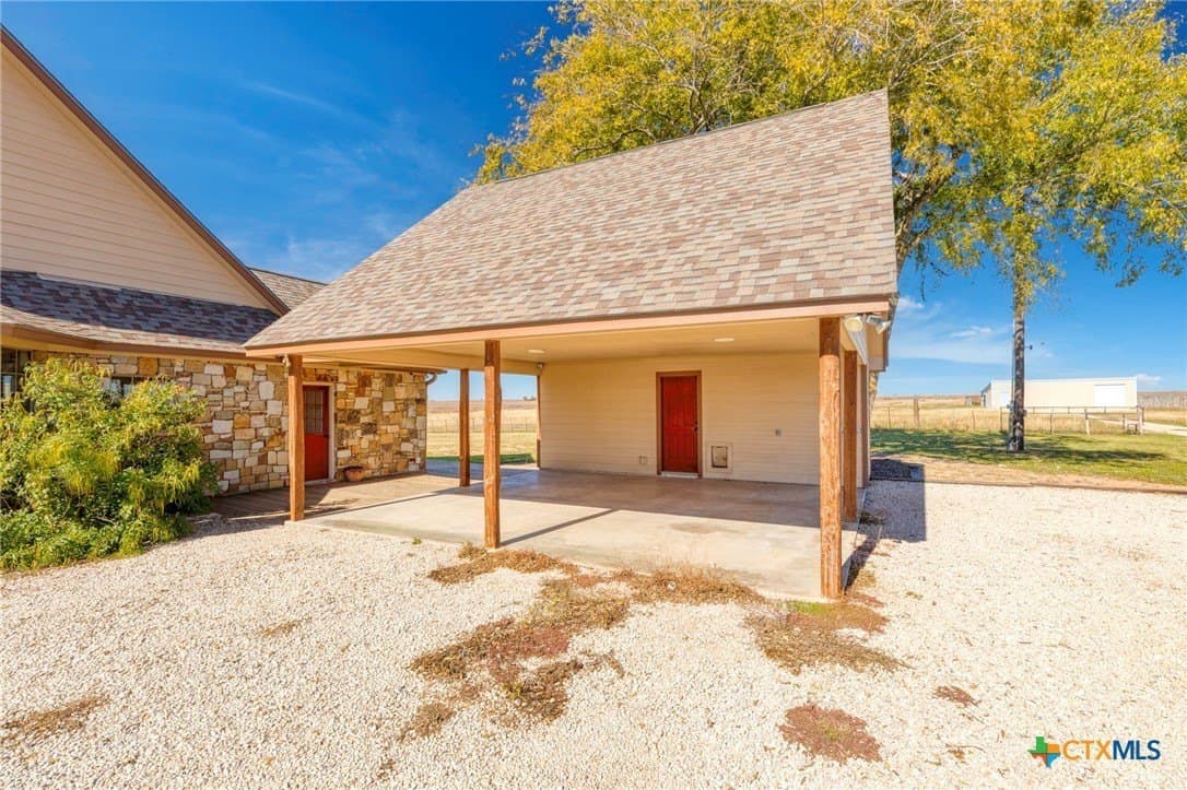 11.3 acres in Guadalupe County - photo 4