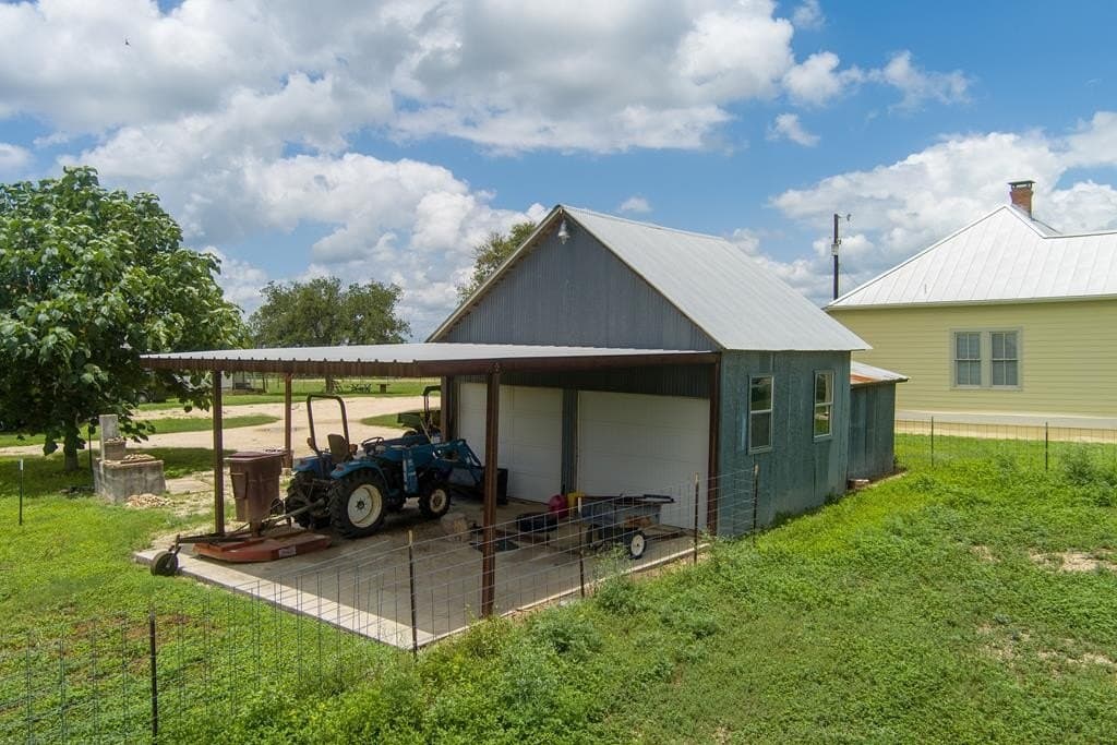 12 acres in Bexar County - photo 36