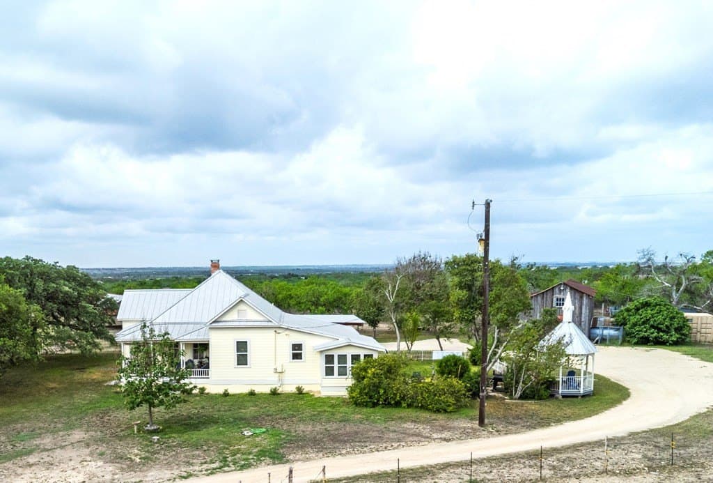 12 acres in Bexar County gallery image 2