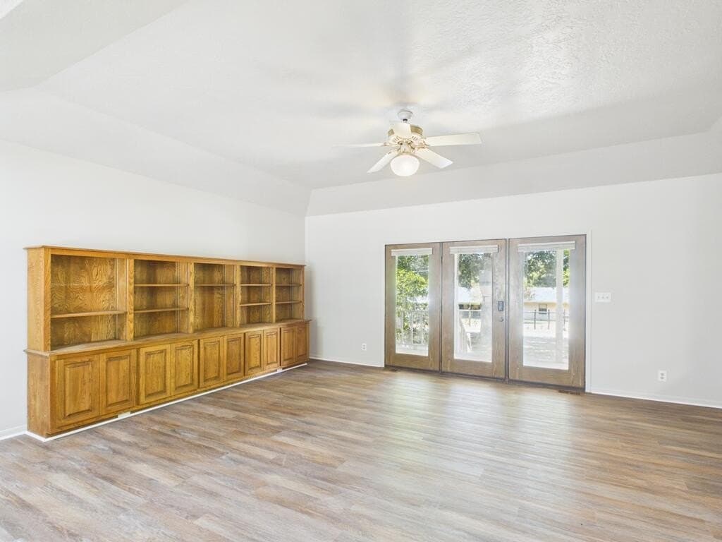 25 acres in Gillespie County - photo 4