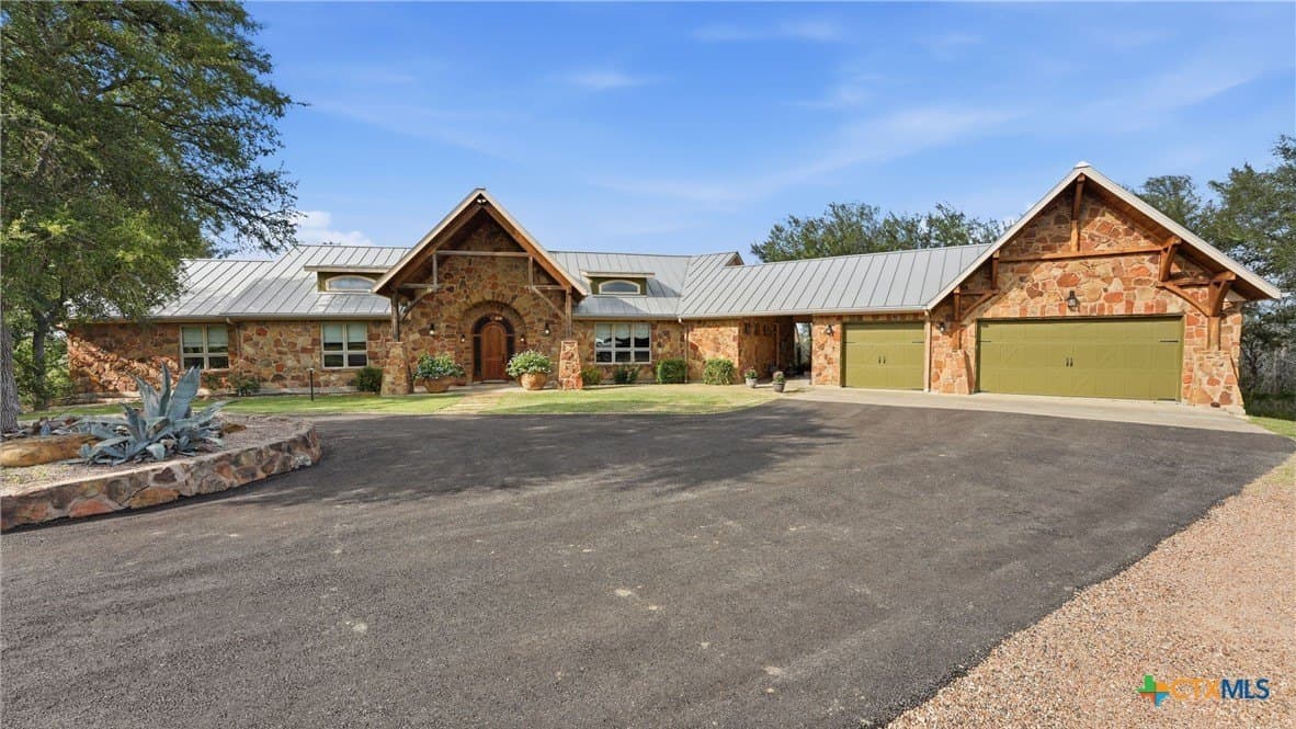 140 acres in Caldwell County - photo 2