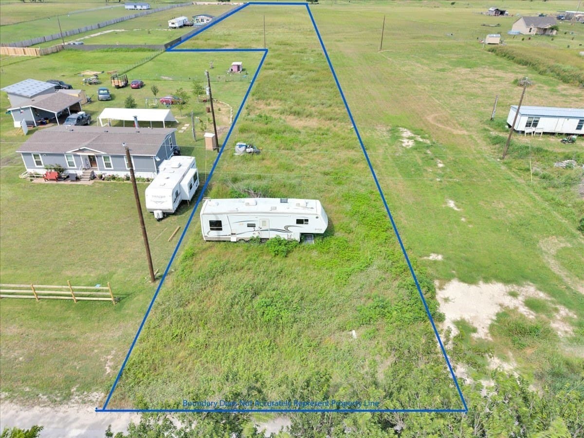 4 acres in Hill County - photo 6