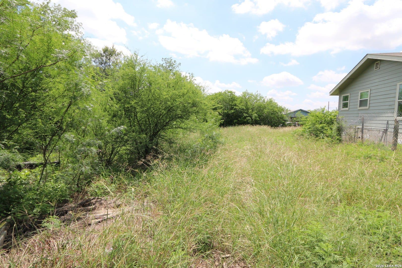 0.14 acres in Bexar County gallery image 3