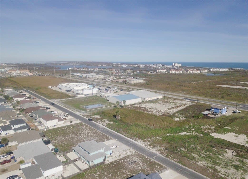 0.32 acres in Nueces County - photo 8