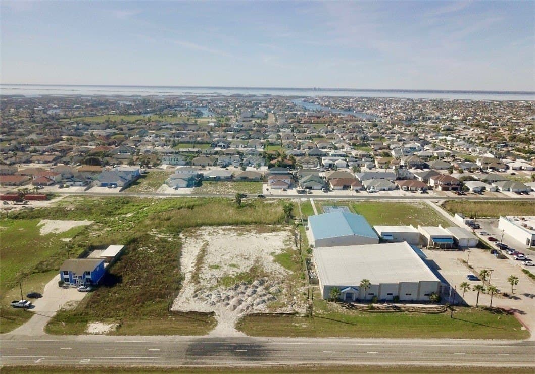 0.32 acres in Nueces County - photo 6