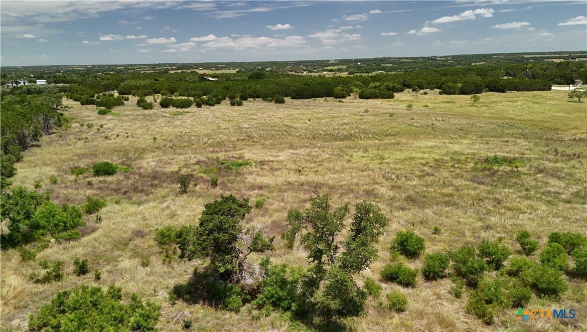 5 acres in Burnet County gallery image 4
