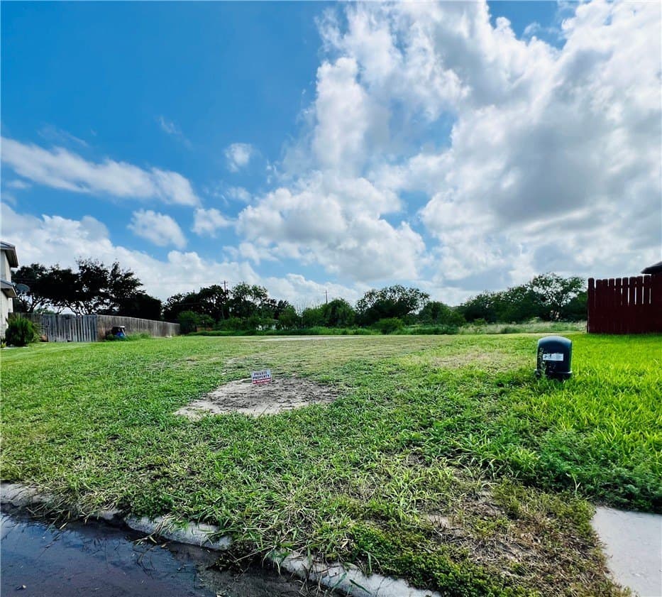 0.24 acres in Jim Wells County