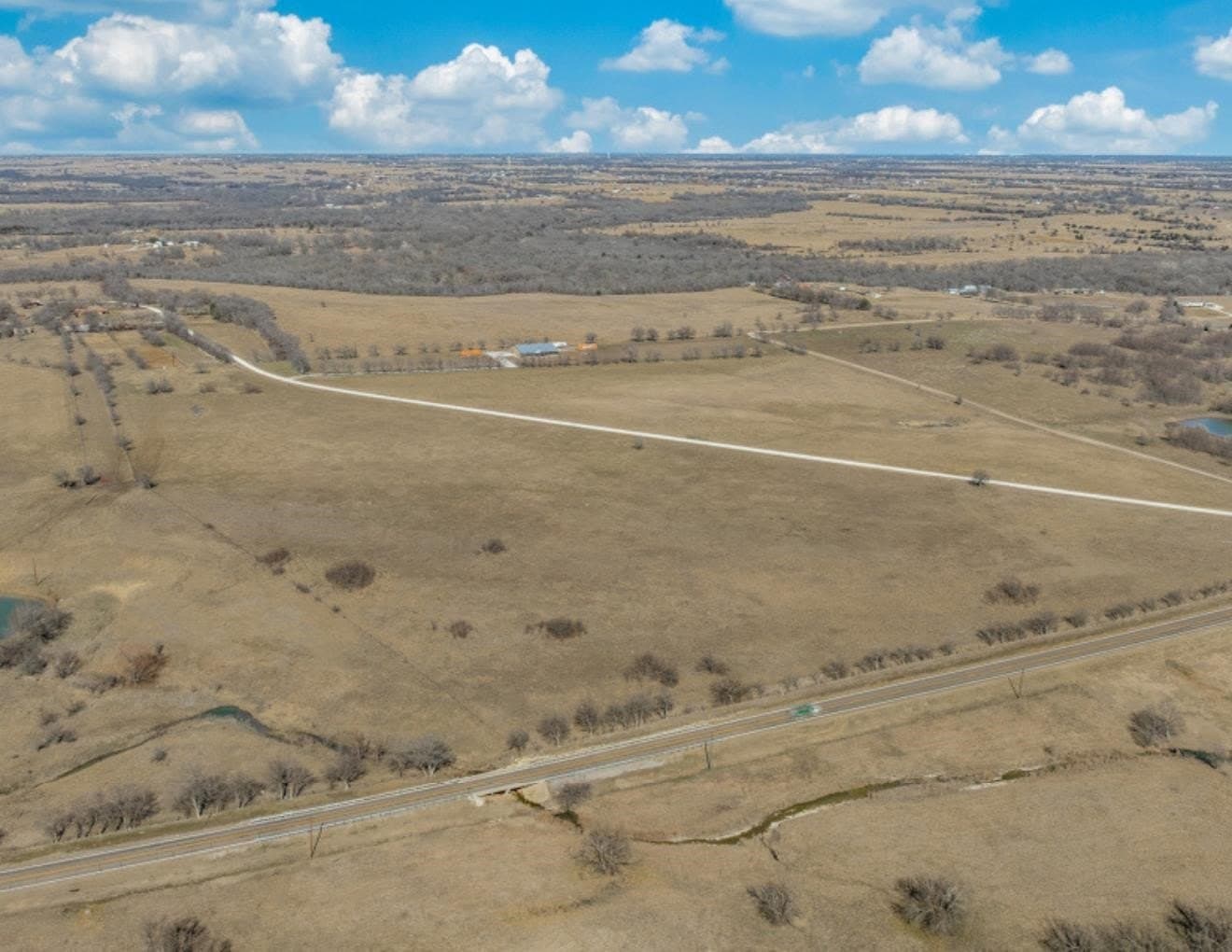 222.76 acres in Denton County - photo 4