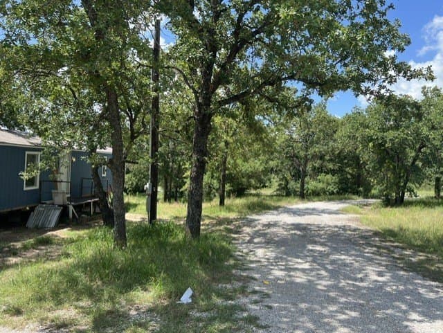 10 acres in Wise County - photo 2