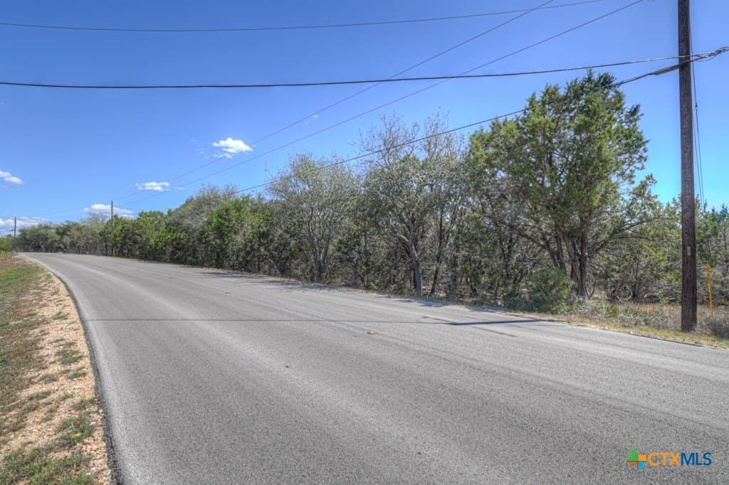 8.01 acres in Comal County - photo 8