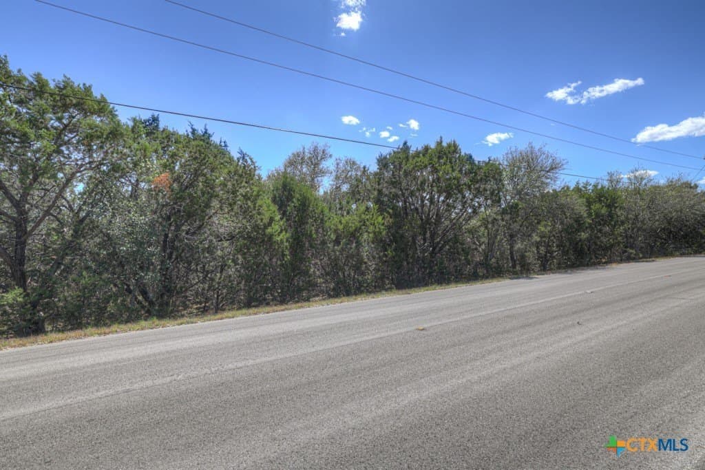 8.01 acres in Comal County - photo 9