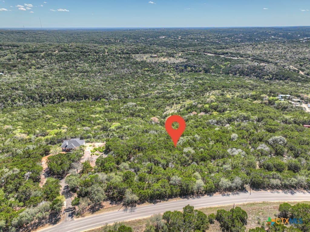8.01 acres in Comal County - photo 2