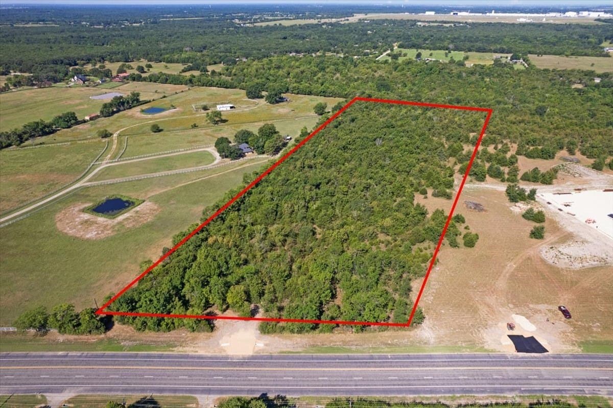 10.1 acres in Hunt County gallery image 2