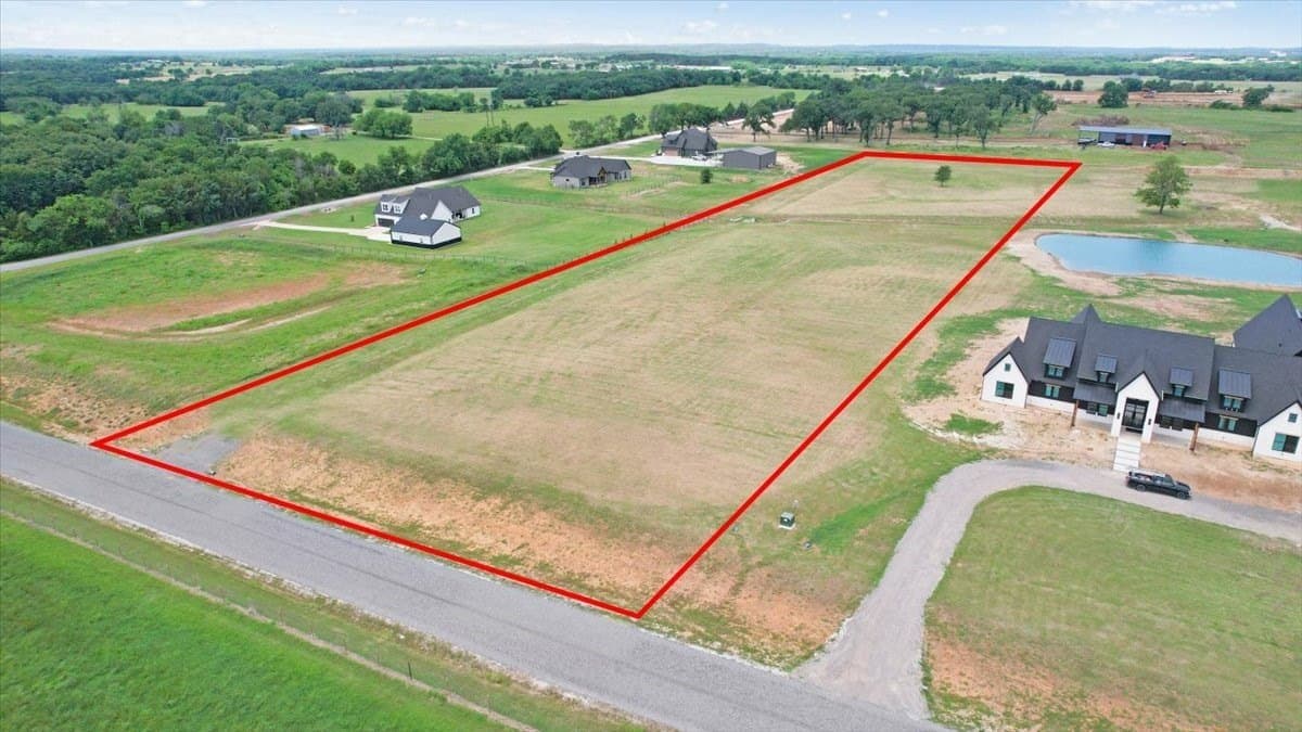 4.86 acres in Grayson County gallery image 3