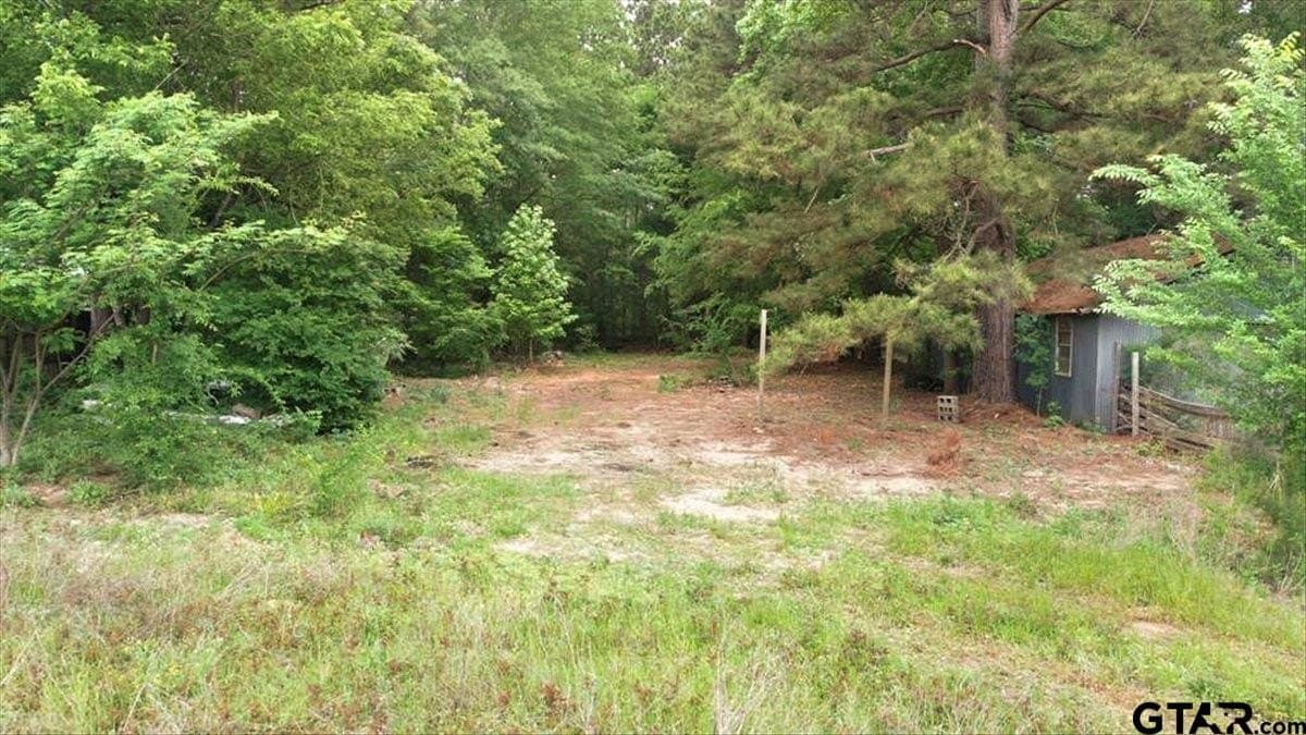 2 acres in Upshur County - photo 15
