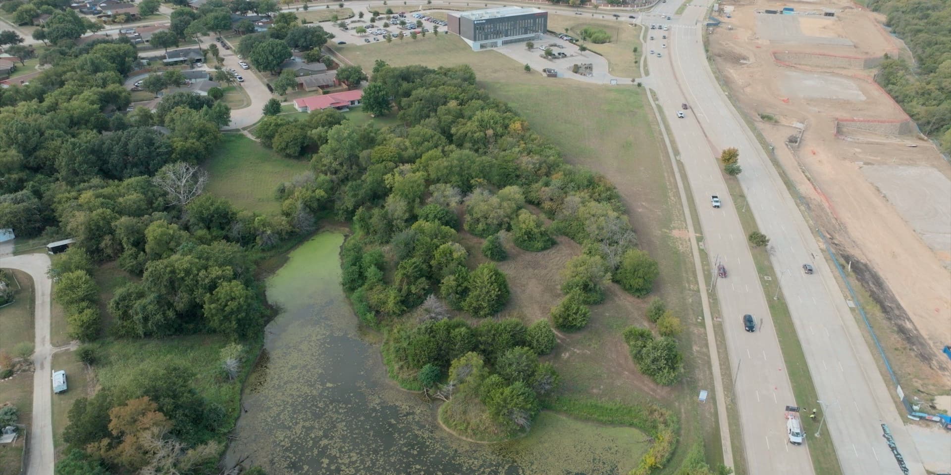 6.7 acres in Dallas County gallery image 3