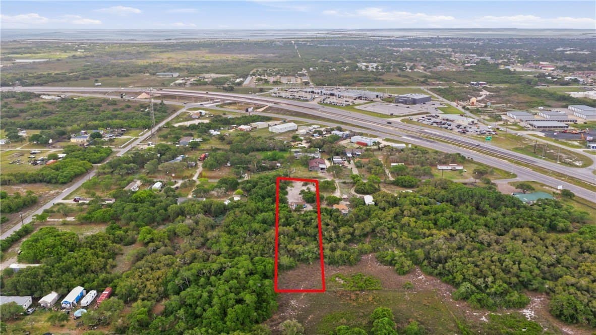 1 acres in San Patricio County - photo 6