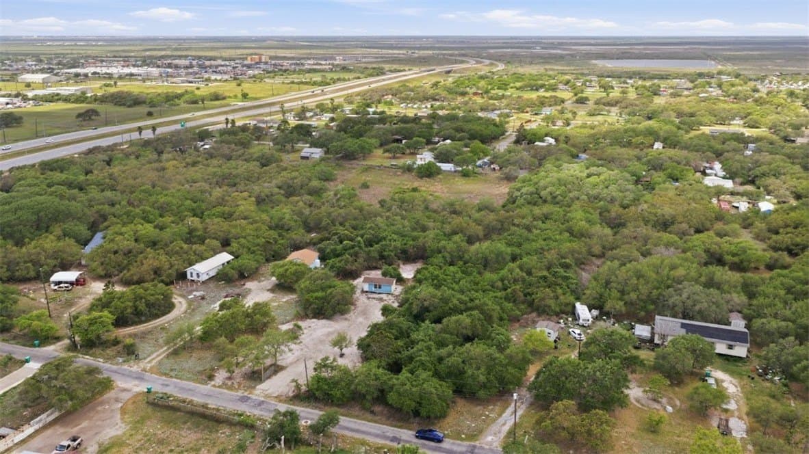 1 acres in San Patricio County - photo 18