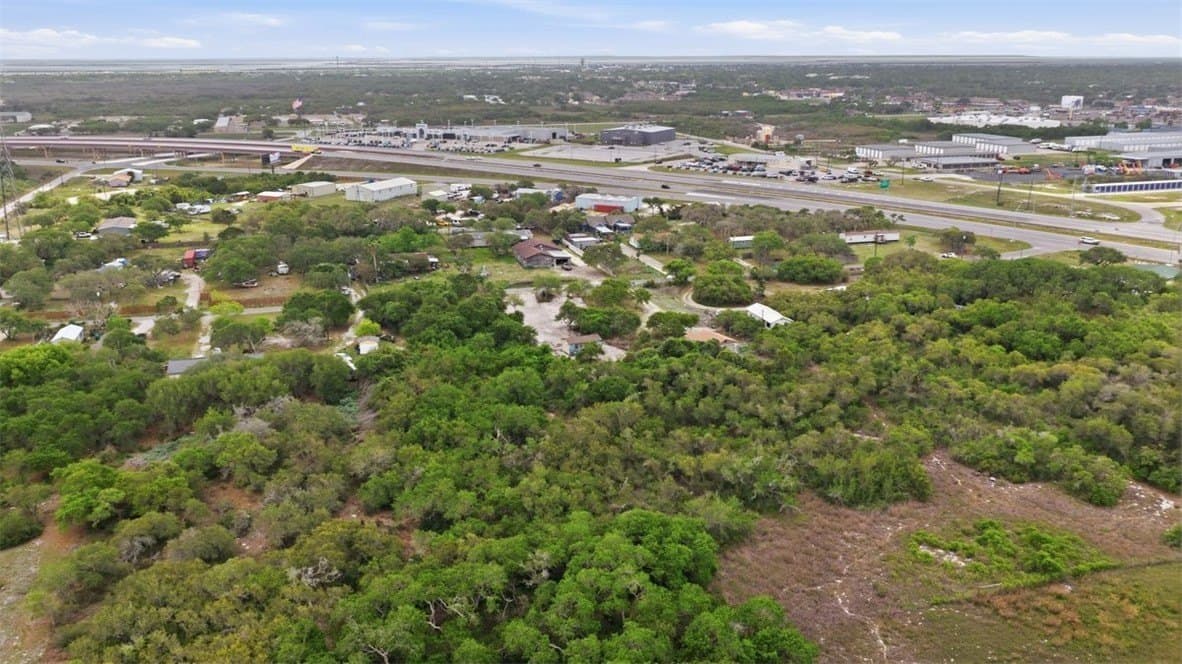 1 acres in San Patricio County - photo 10