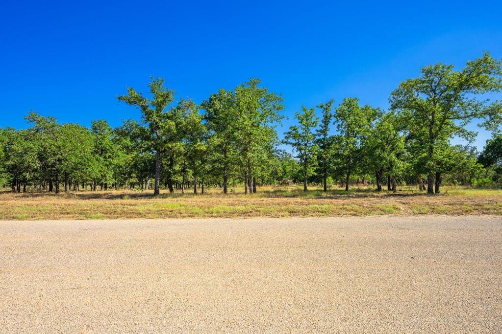 4.05 acres in Gillespie County - photo 9