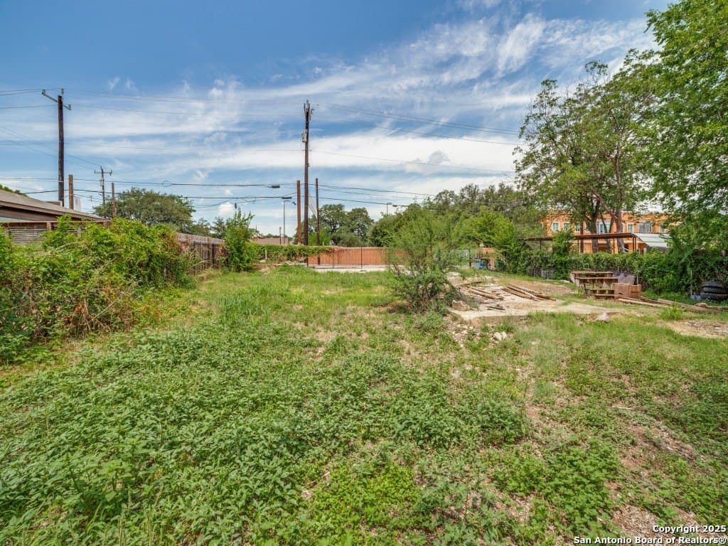0.12 acres in Bexar County - photo 10