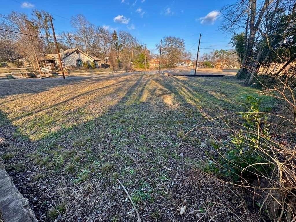 0.14 acres in Smith County