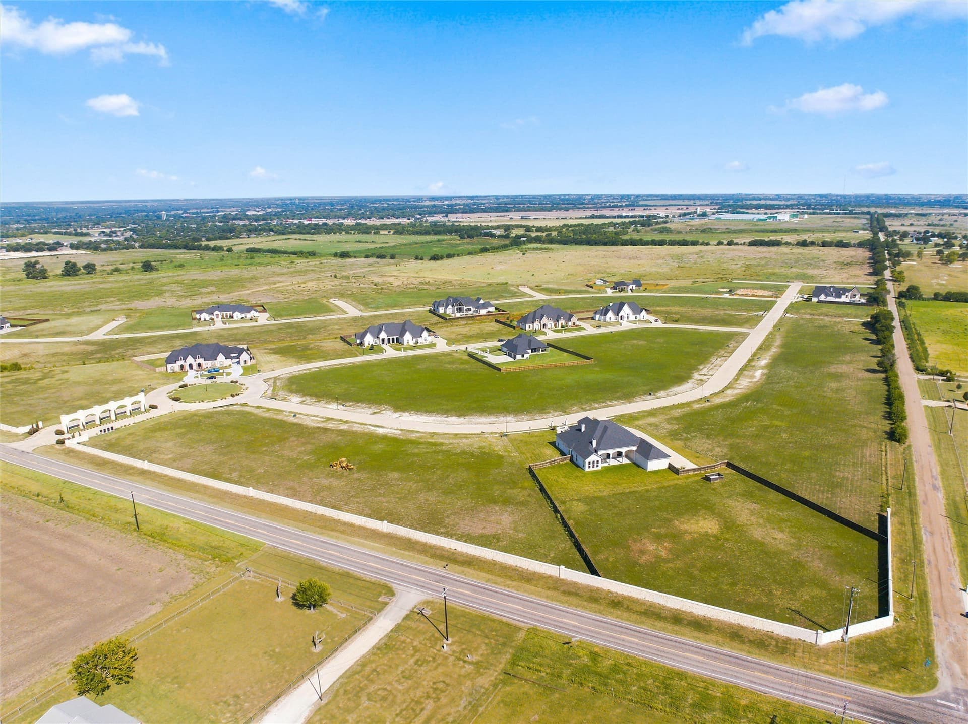 1.25 acres in McLennan County - photo 4