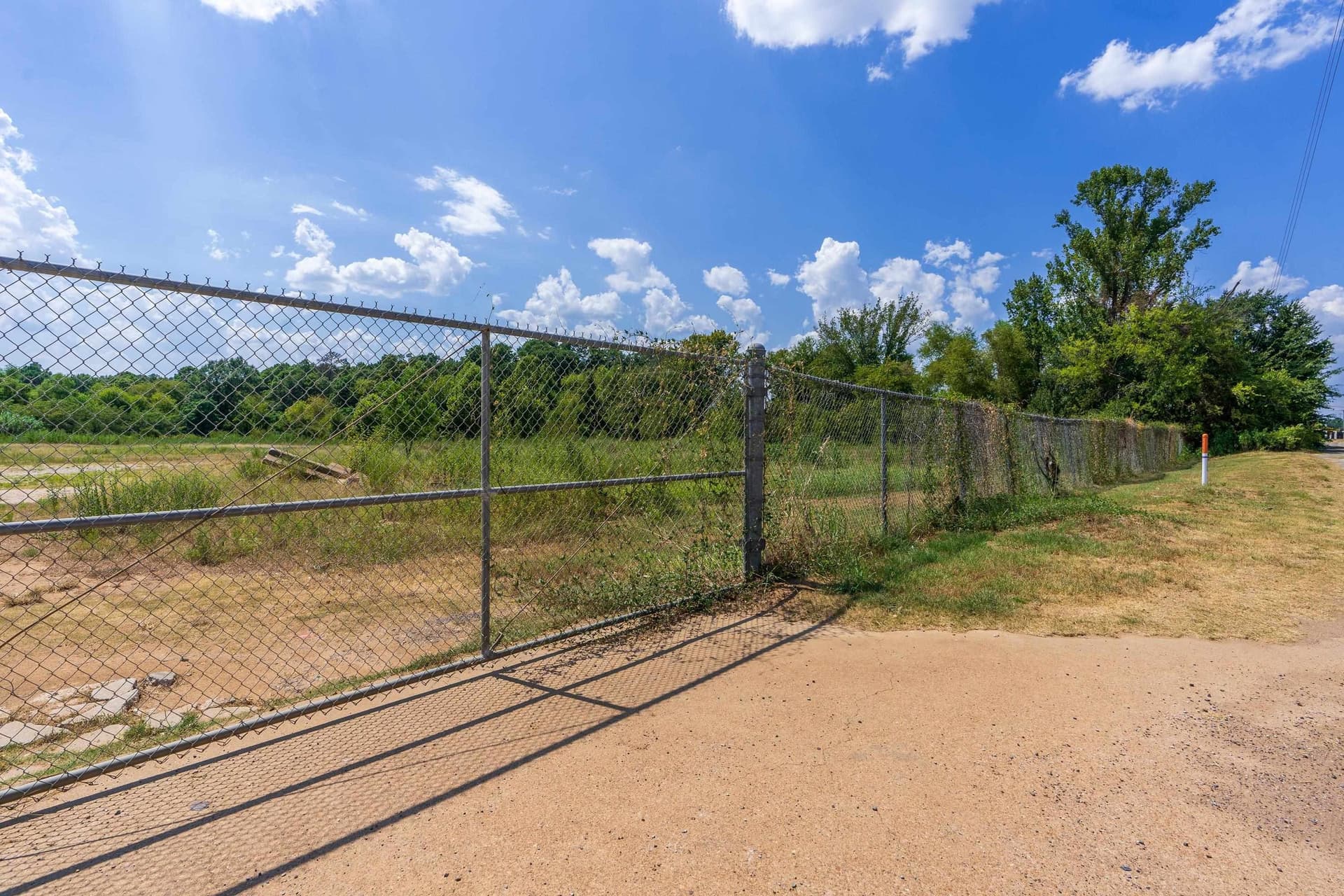 18.34 acres in Gregg County - photo 9