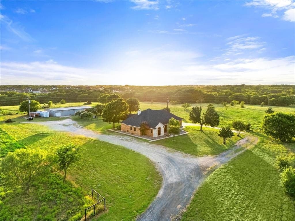 37.93 acres in Ellis County gallery image 2