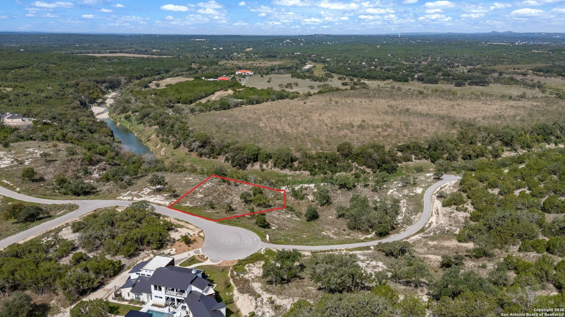 1.21 acres in Comal County gallery image 4