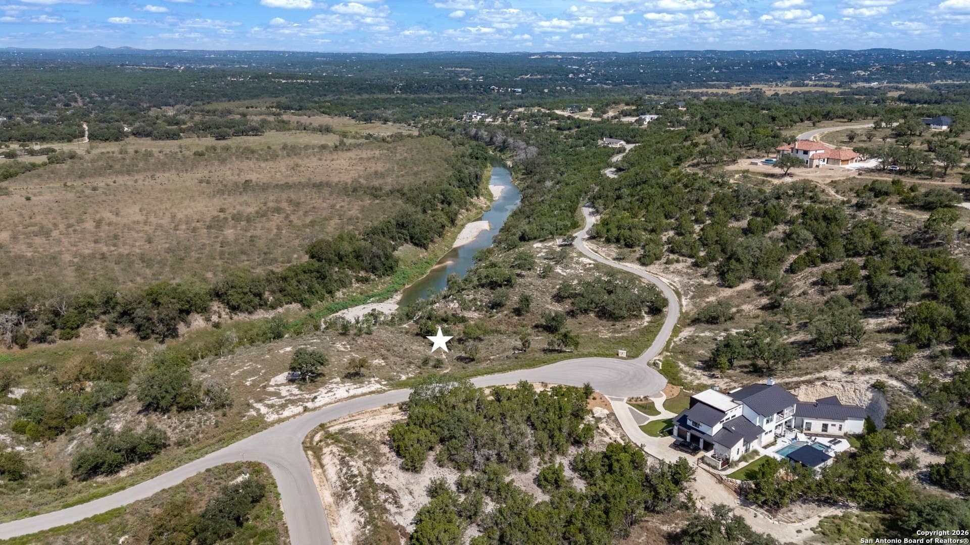 1.21 acres in Comal County gallery image 3