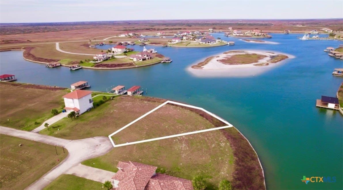 0.43 acres in Calhoun County