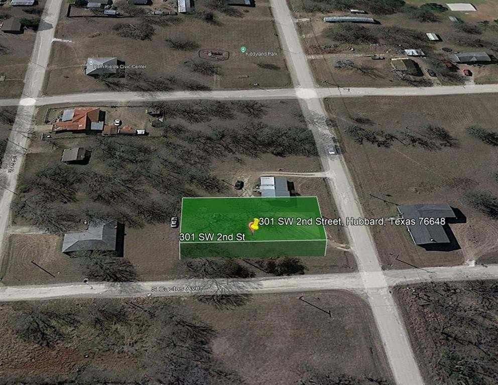 0.24 acres in Hill County gallery image 2