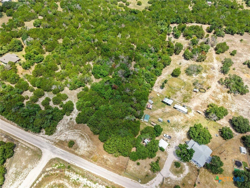 4.24 acres in Lampasas County
