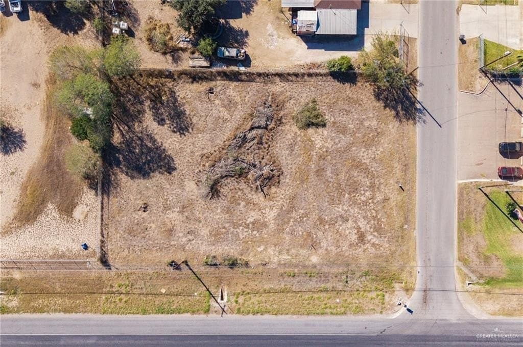0.5 acres in Hidalgo County gallery image 3