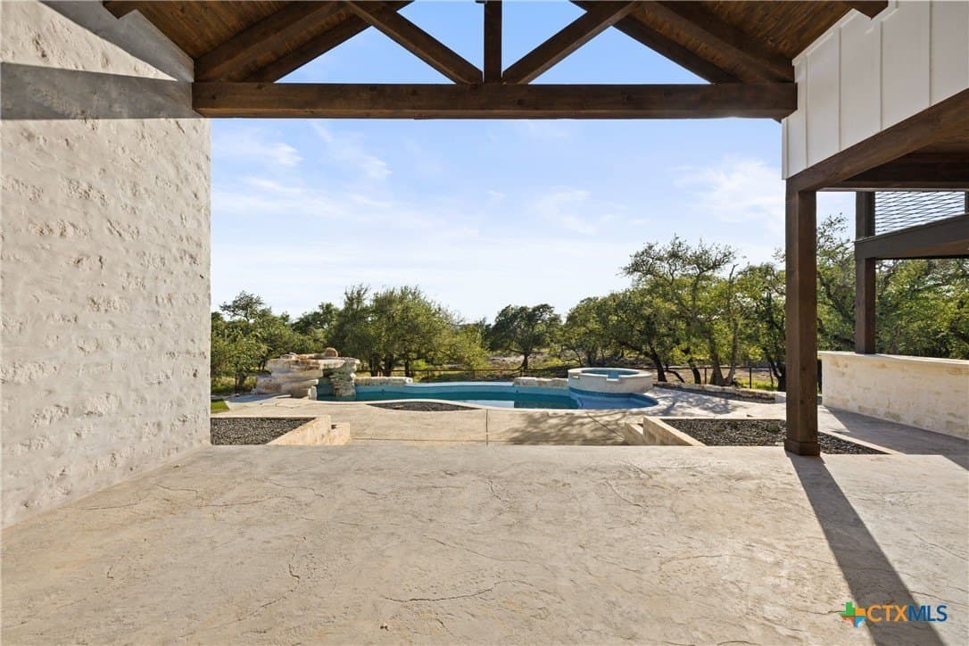 10 acres in Blanco County - photo 29