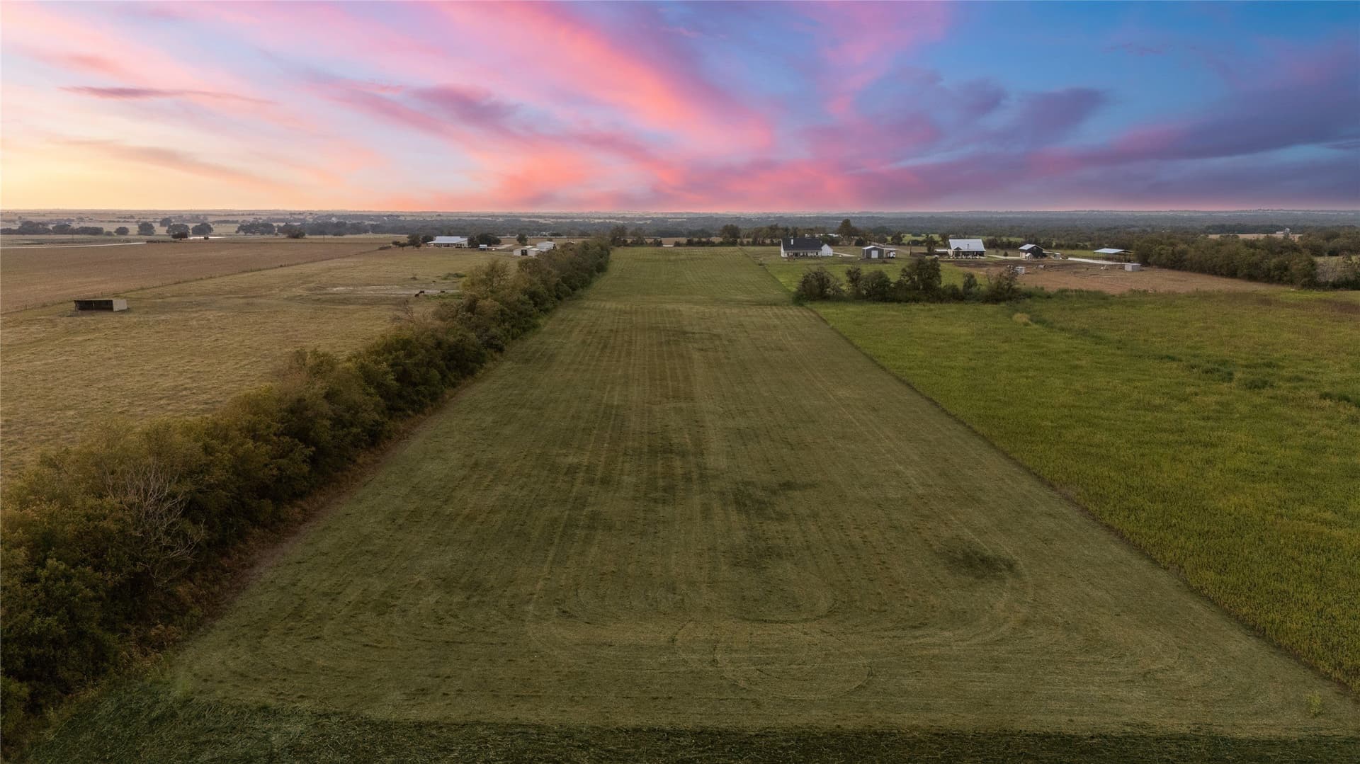 11.43 acres in McLennan County - photo 4