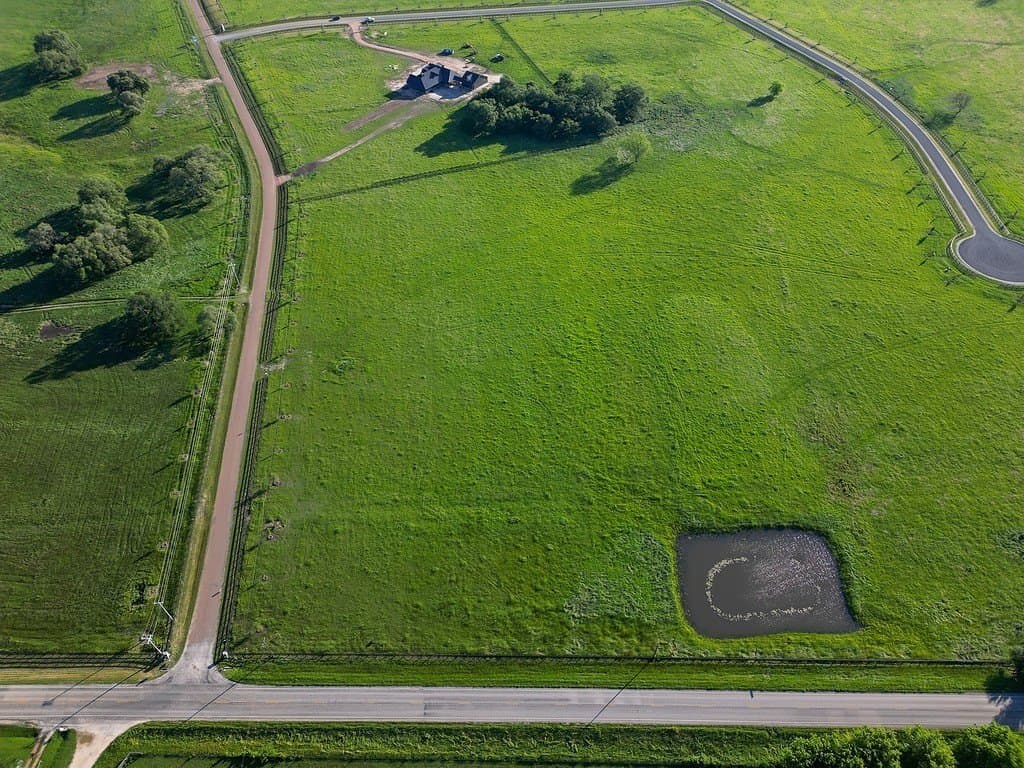 6.29 acres in Fayette County gallery image 2